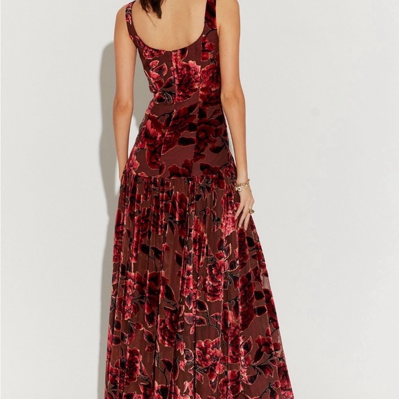 Red Floral Velvet Maxi Skirt - Picture 3 of 3